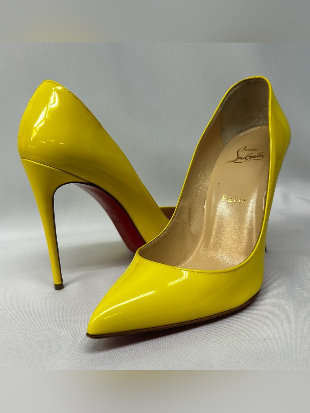 Christian Louboutin So Kate Yellow Red Bottom Pumps Stilettos 8.5 / 38.5